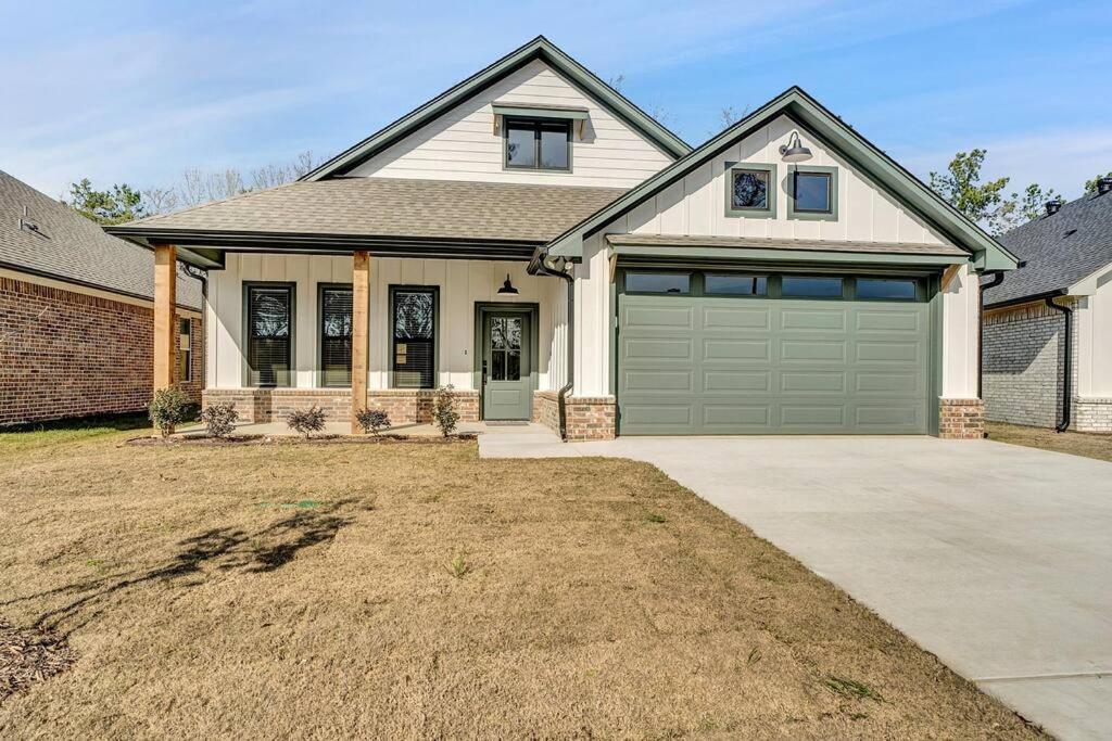 Alamo Luxury Living Up To 11 Tyler Exterior foto